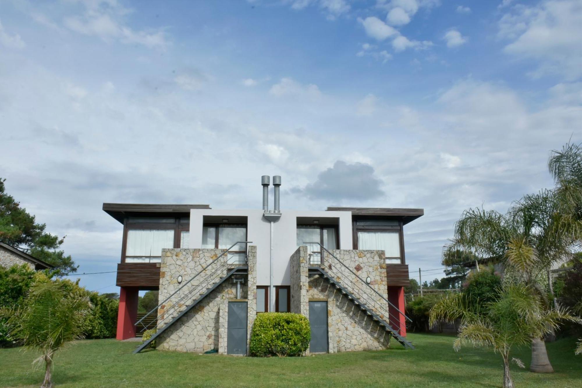 Cambados Lodge